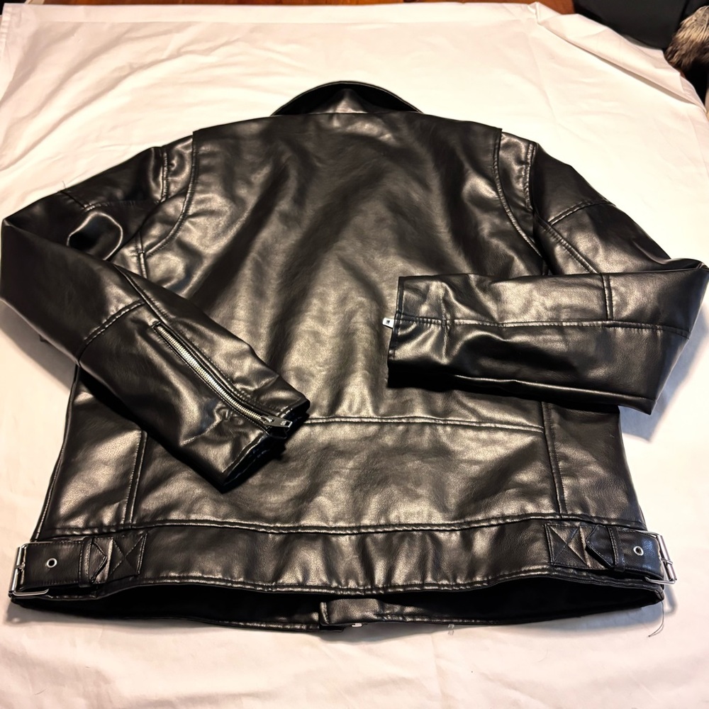 Zara Men's Shiny Black Biker Jacket - Picture 3 of 9